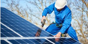 Installation Maintenance Panneaux Solaires Photovoltaïques à Les Salles-Lavauguyon